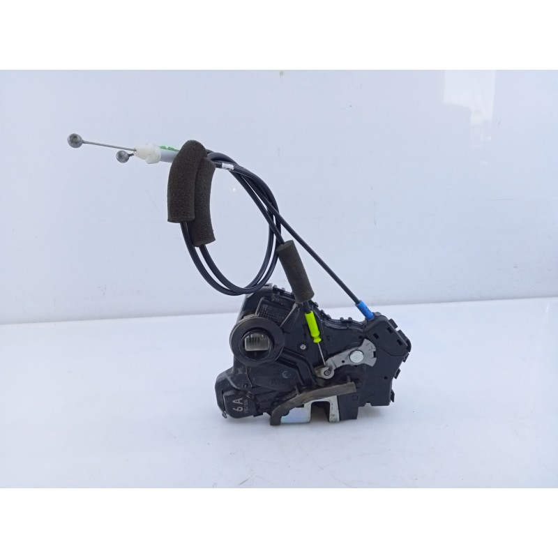 Recambio de cerradura puerta delantera izquierda para toyota land cruiser (j15) basis referencia OEM IAM 6A1102106  