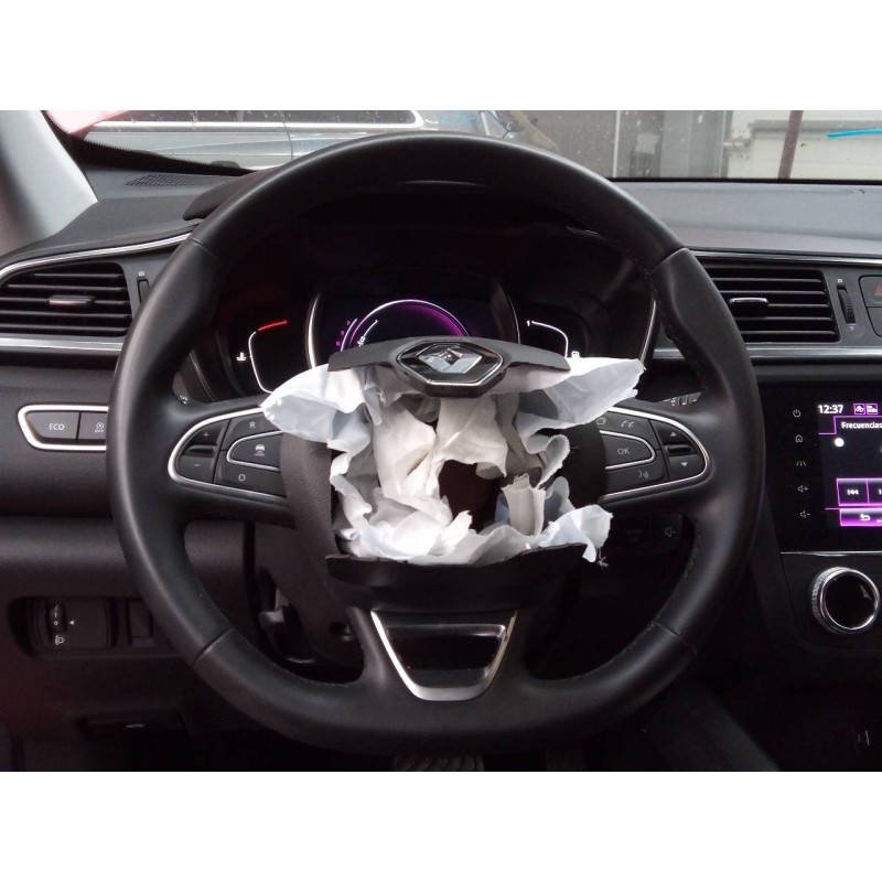 Recambio de volante para renault kadjar intens referencia OEM IAM   