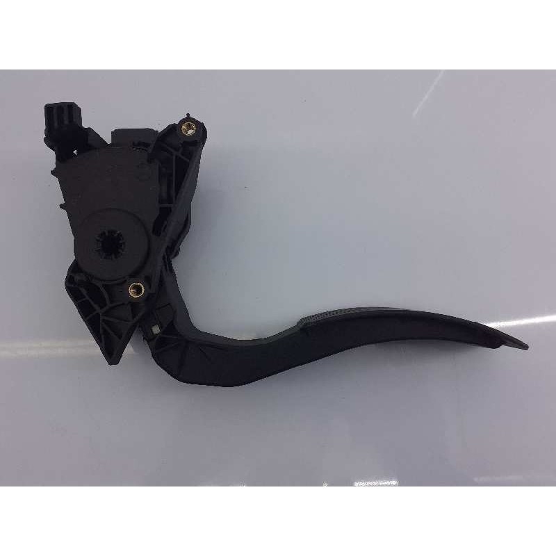 Recambio de pedal acelerador para renault captur s-edition referencia OEM IAM 180029347R  