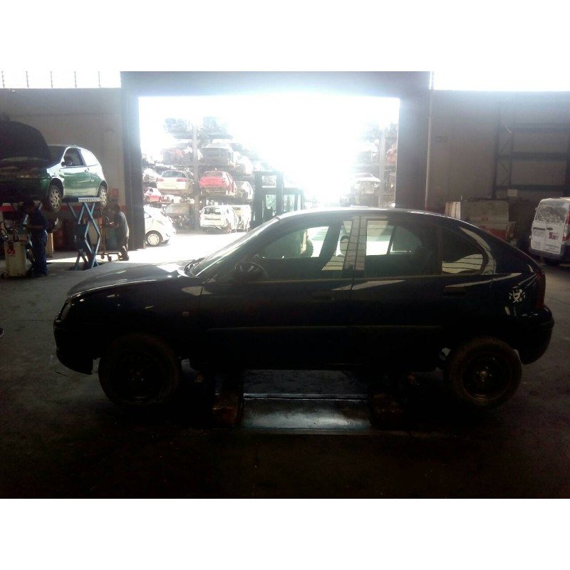 mg rover serie 25 (rf) del año 2003