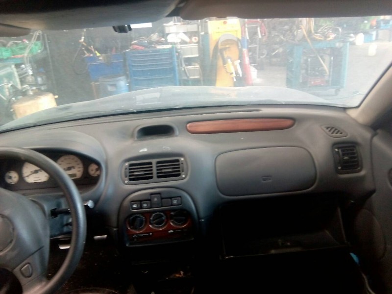 mg rover serie 25 (rf) del año 2003