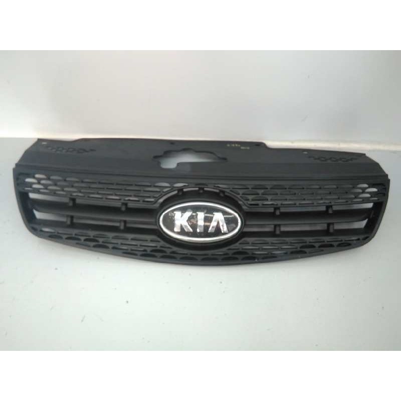 Recambio de rejilla delantera para kia rio 1.5 crdi active referencia OEM IAM 863611G210  