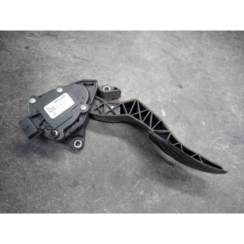 Recambio de pedal acelerador para nissan qashqai (j11) acenta referencia OEM IAM 180024BA0B 6PV00997815 