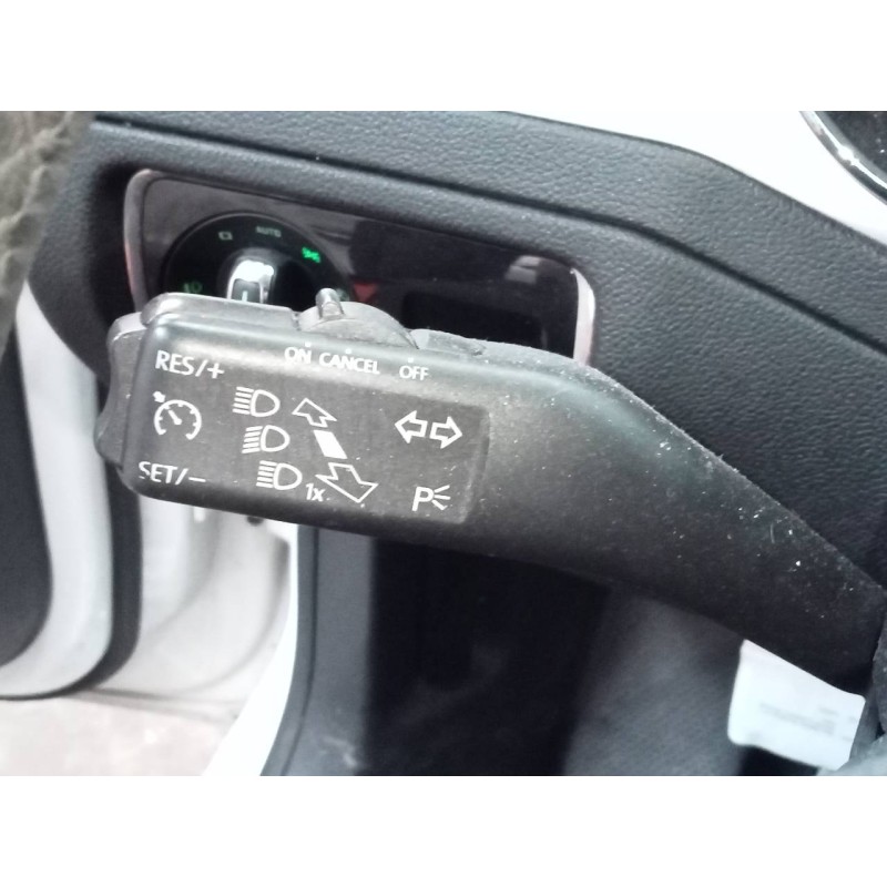 Recambio de mando intermitentes para skoda superb combi (3t5) ambition referencia OEM IAM   