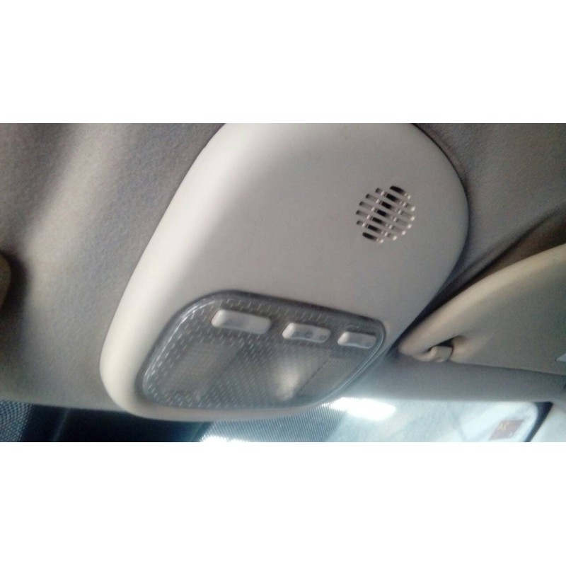 Recambio de luz interior para citroen c4 berlina collection referencia OEM IAM   