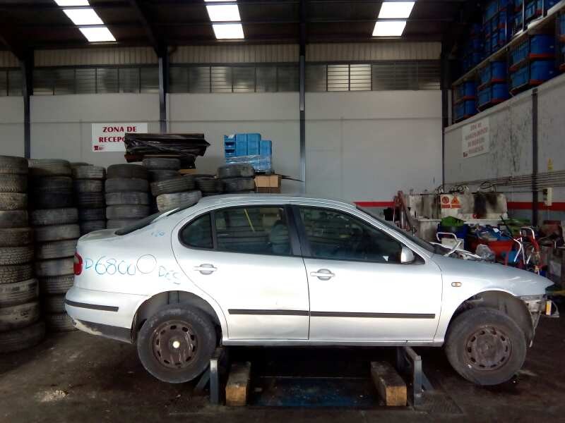 seat toledo (1m2) del año 1999