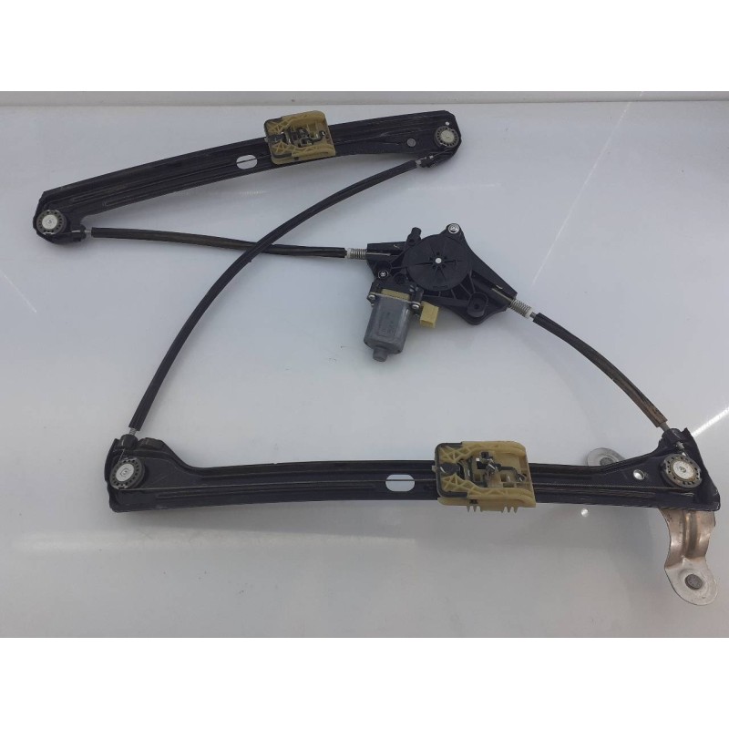 Recambio de elevalunas delantero izquierdo para volkswagen golf vii lim. advance bluemotion referencia OEM IAM 5Q0959801B  