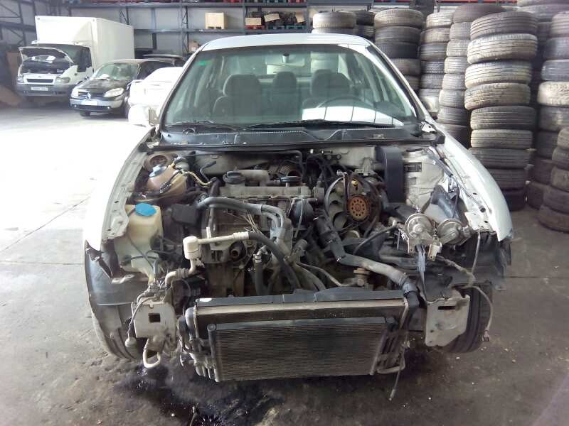 seat toledo (1m2) del año 1999