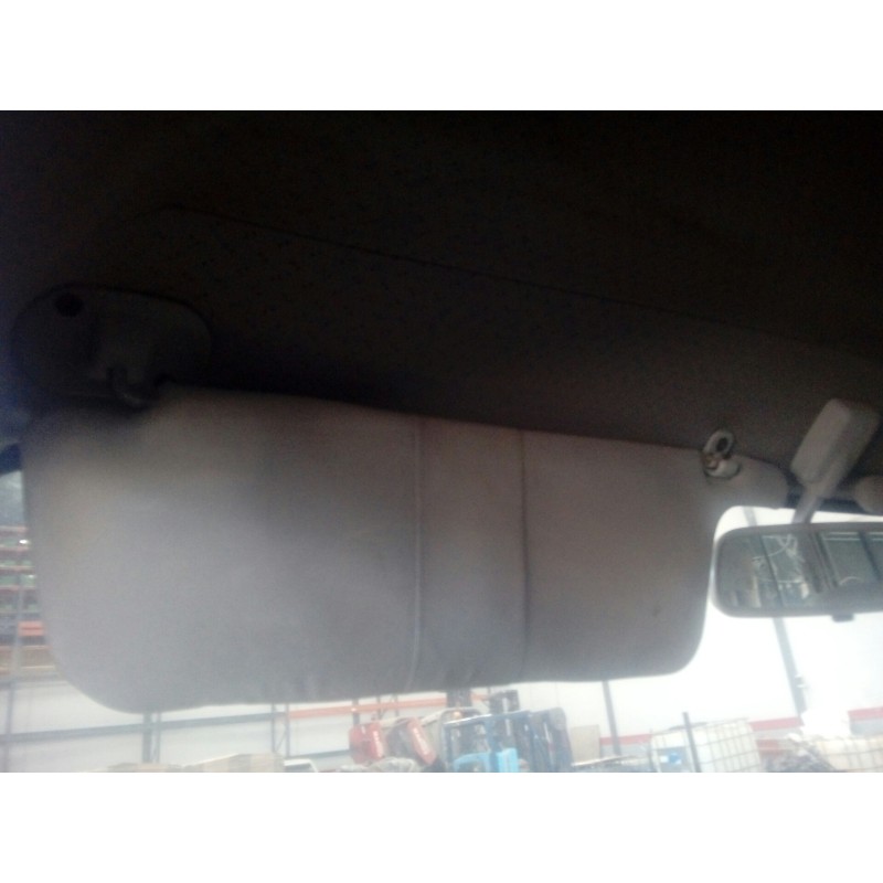 Recambio de parasol izquierdo para mitsubishi montero (v20/v40) 2500 td glx (4-ptas.) referencia OEM IAM   