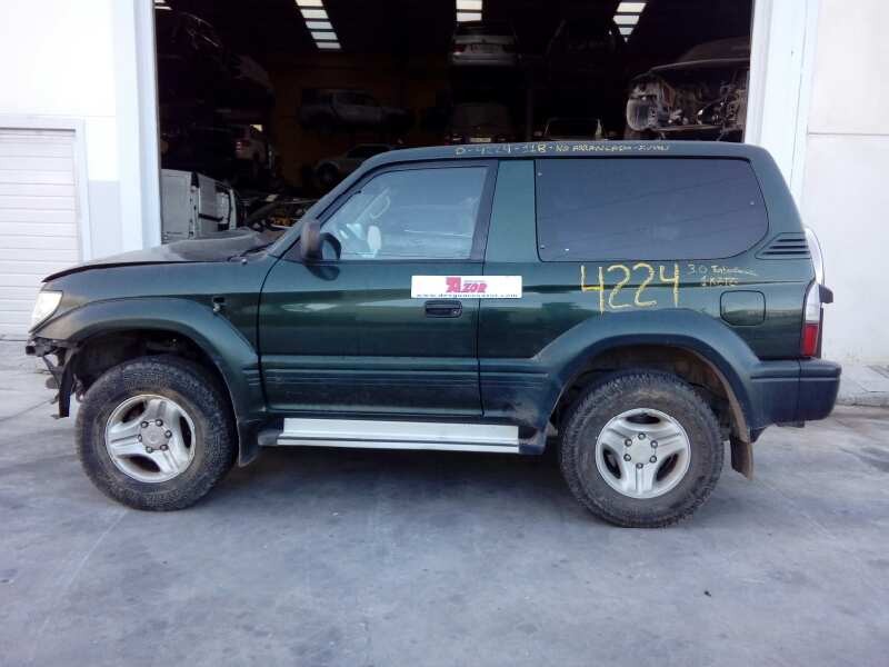 toyota land cruiser (j9) del año 2001