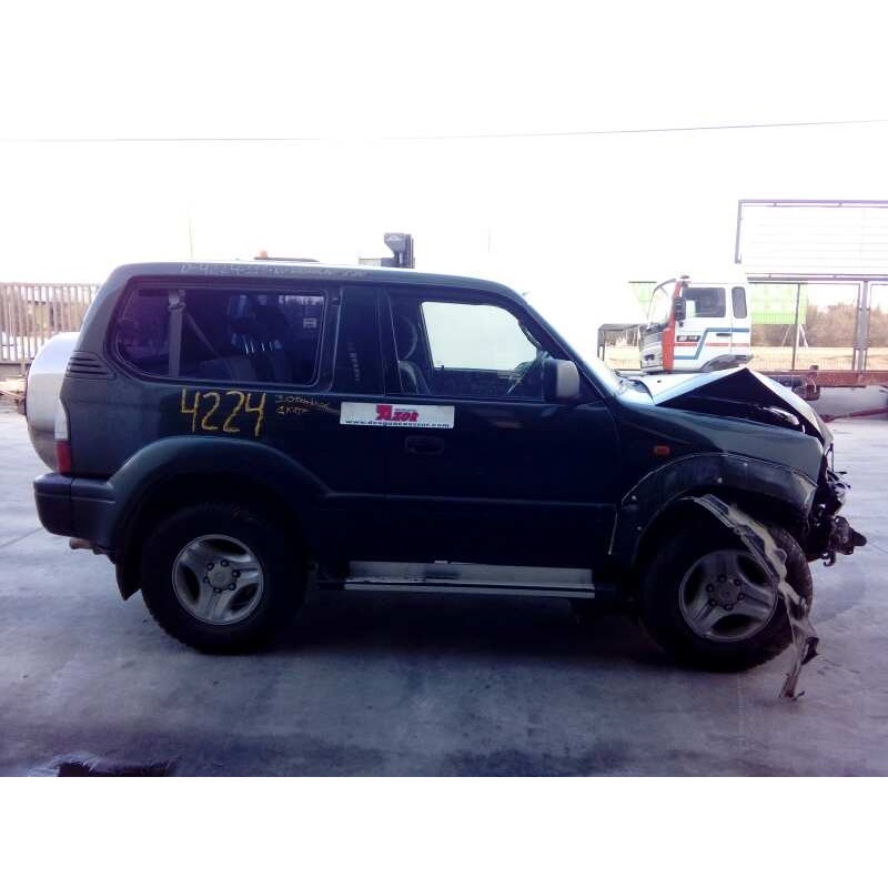 toyota land cruiser (j9) del año 2001