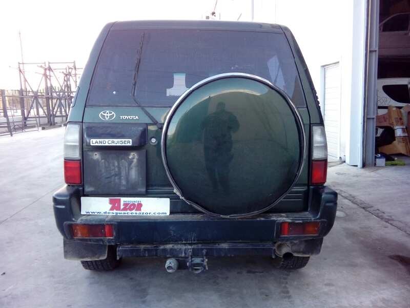 toyota land cruiser (j9) del año 2001