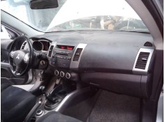 Recambio de salpicadero para mitsubishi outlander (cw0) 2.0 di-d intense referencia OEM IAM   