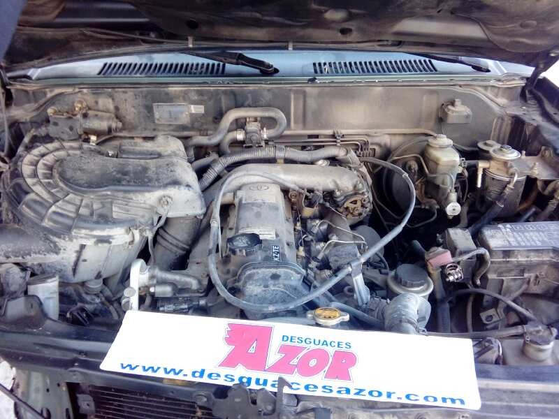 toyota land cruiser (j9) del año 2001