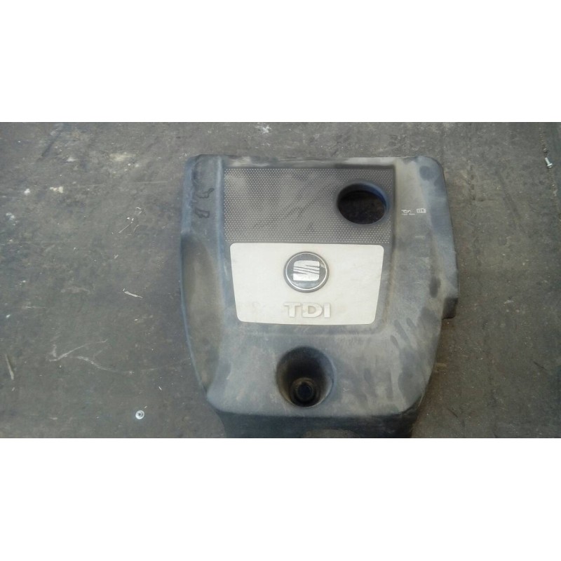 Recambio de tapa motor para seat leon (1m1) last edition referencia OEM IAM   