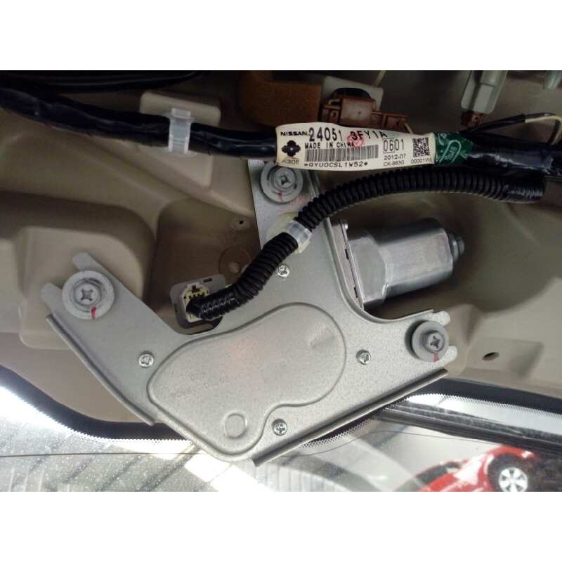 Recambio de motor limpia trasero para infiniti fx fx30d s referencia OEM IAM   