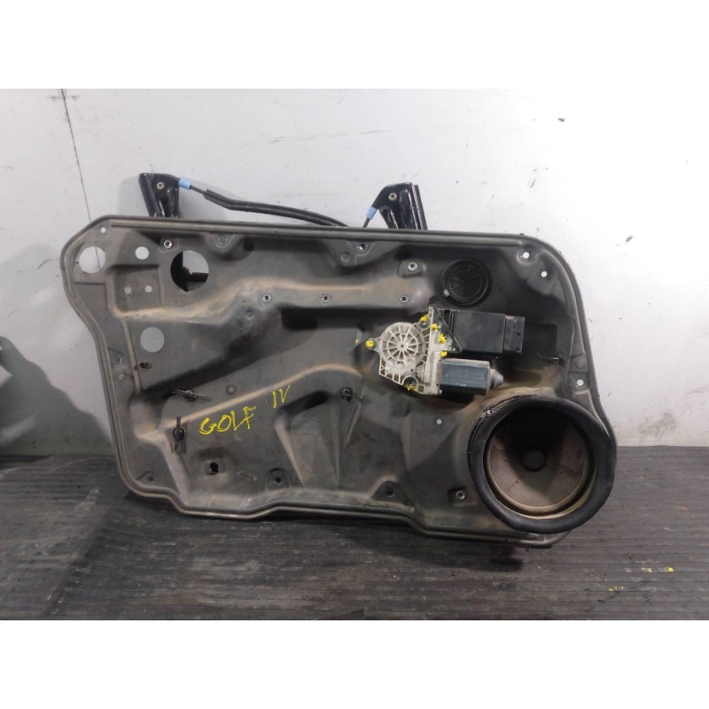 Recambio de elevalunas delantero izquierdo para volkswagen golf iv berlina (1j1) 1.9 tdi referencia OEM IAM 1J4837755E  