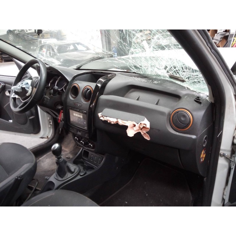 Recambio de salpicadero para dacia duster ambiance 4x2 referencia OEM IAM   