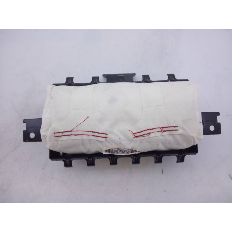 Recambio de airbag delantero derecho para kia cee´d drive referencia OEM IAM JDPSYE1D110183  