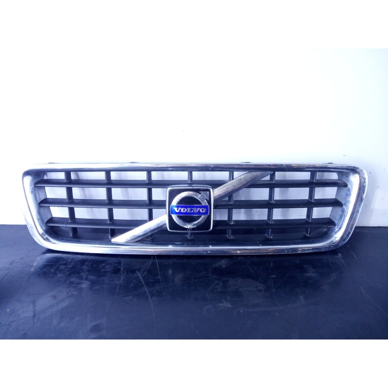 Recambio de rejilla delantera para volvo s60 berlina d5 momentum (136kw) (2004) referencia OEM IAM 30698617  