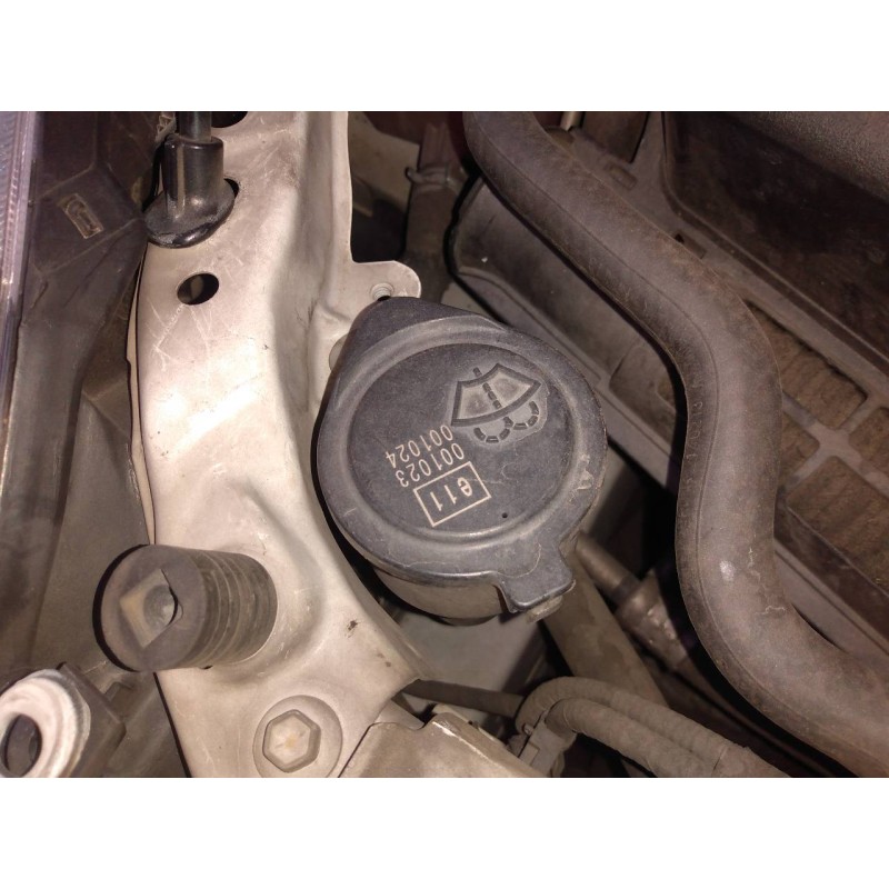 Recambio de deposito limpia para toyota prius (nhw30) plug-in hybrid advance referencia OEM IAM   