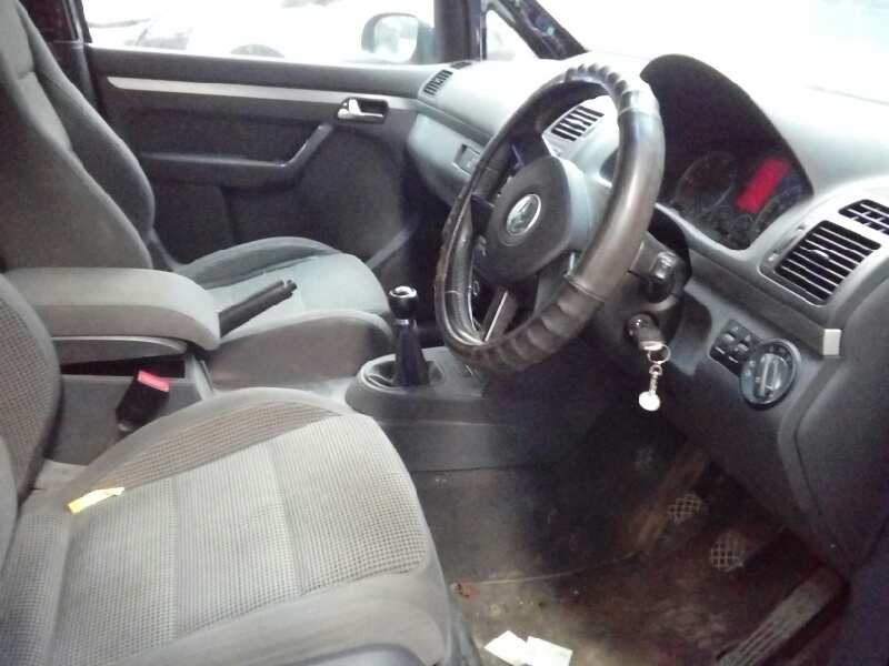 volkswagen touran (1t1) del año 2003