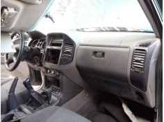 Recambio de salpicadero para mitsubishi montero (v60/v70) 2.5 tdi sahel (5-ptas.) referencia OEM IAM   