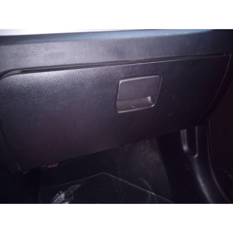 Recambio de guantera para kia sportage emotion 4x2 referencia OEM IAM   