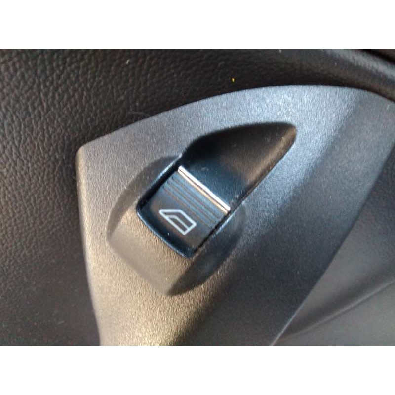 Recambio de mando elevalunas trasero izquierdo para ford kuga (cbs) trend referencia OEM IAM   