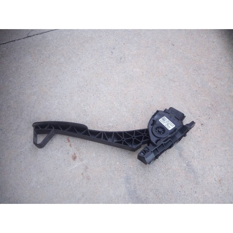 Recambio de pedal acelerador para volvo s60 berlina d5 momentum (136kw) (2004) referencia OEM IAM 30715173  