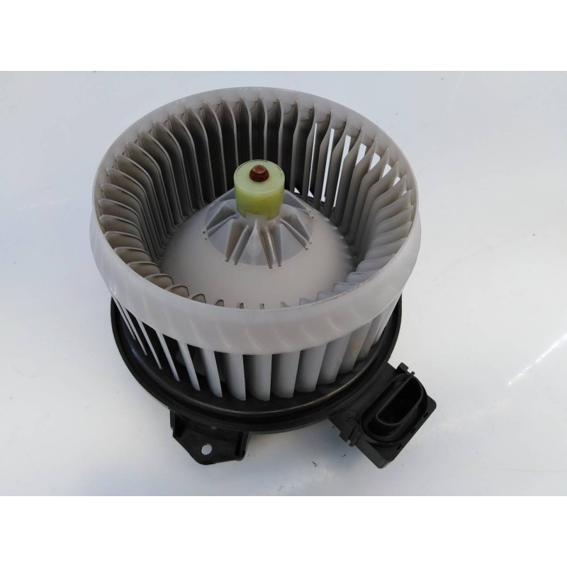 Recambio de ventilador calefaccion para toyota verso-s basis referencia OEM IAM   