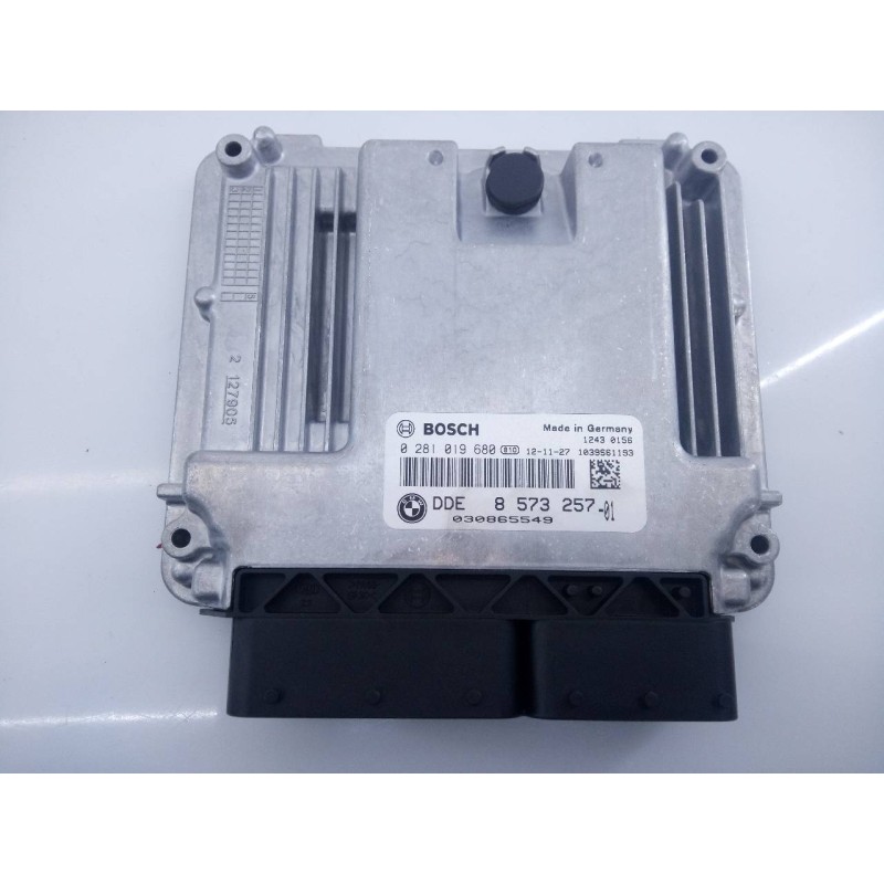 Recambio de centralita motor uce para bmw serie 1 lim. (f20) 120d referencia OEM IAM 8573257 0281019680 