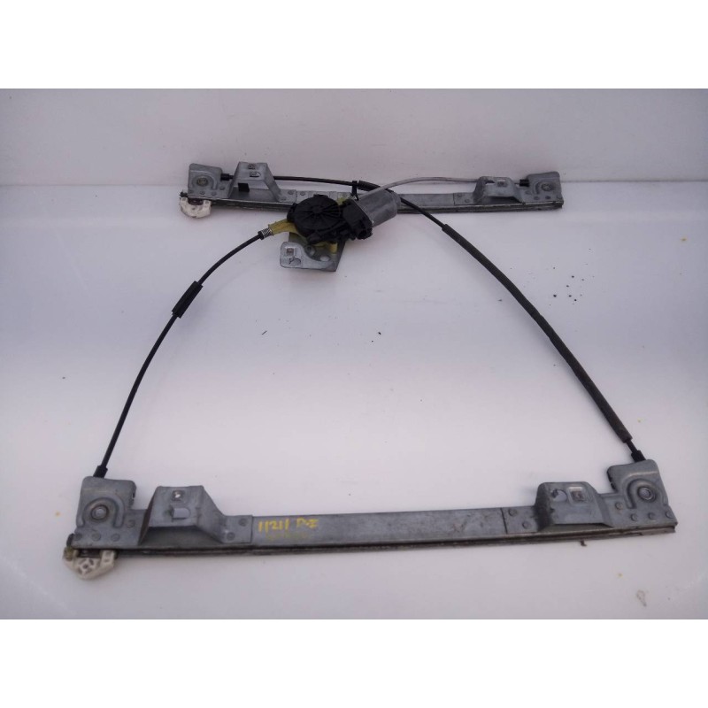 Recambio de elevalunas delantero izquierdo para renault kangoo expression referencia OEM IAM 402087A 020312041903 