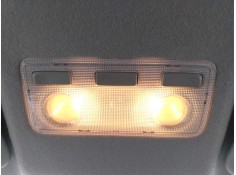 Recambio de luz interior para toyota yaris city referencia OEM IAM   