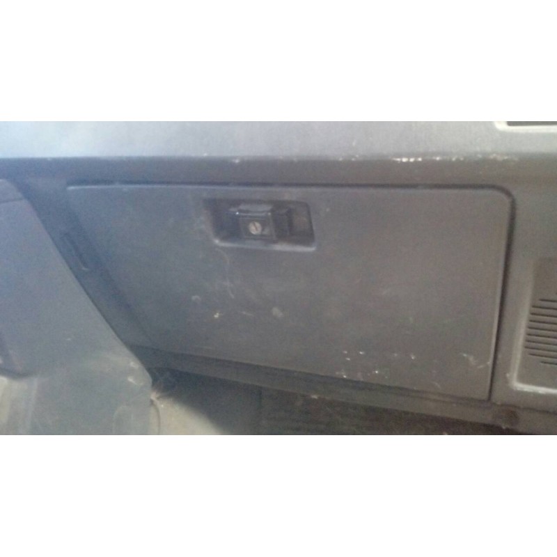 Recambio de guantera para mitsubishi montero (l040) 2500 td (4-ptas.) referencia OEM IAM   