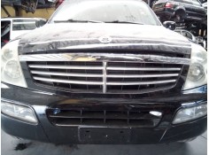 Recambio de rejilla delantera para ssangyong rexton rx 270 full referencia OEM IAM   