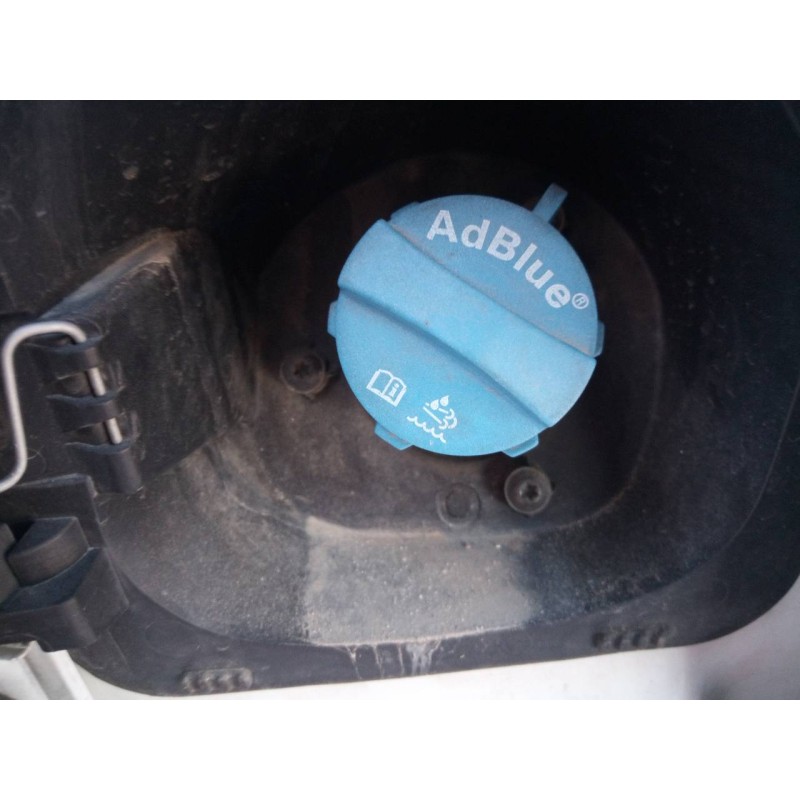 Recambio de adblue para renault master kipper l2h1 3,5t referencia OEM IAM   