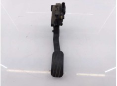 Recambio de pedal acelerador para renault master kombi l2h2 3,3t referencia OEM IAM 180101626R  