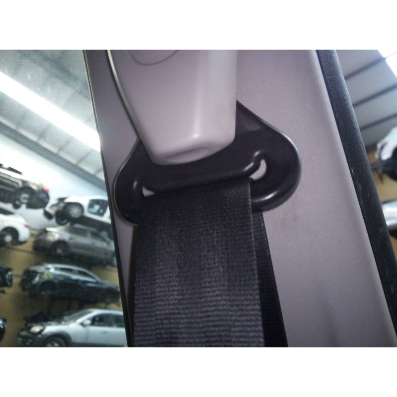 Recambio de cinturon seguridad delantero izquierdo para renault megane iii berlina 5 p emotion referencia OEM IAM   