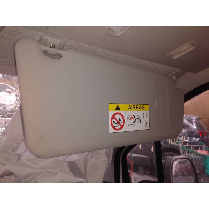 Recambio de parasol derecho para opel combo life edition referencia OEM IAM   