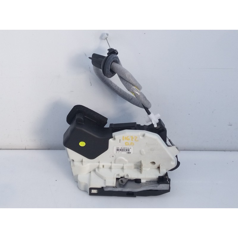 Recambio de cerradura puerta delantera derecha para volkswagen passat lim. (3g2) edition bmt referencia OEM IAM 5E1837016R 52768