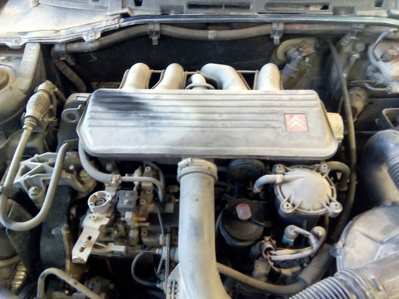 citroen xsara berlina del año 1998