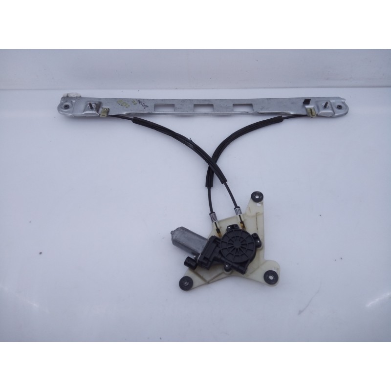 Recambio de elevalunas delantero derecho para renault master kasten l1h1 ka 2,8t referencia OEM IAM 128001031  