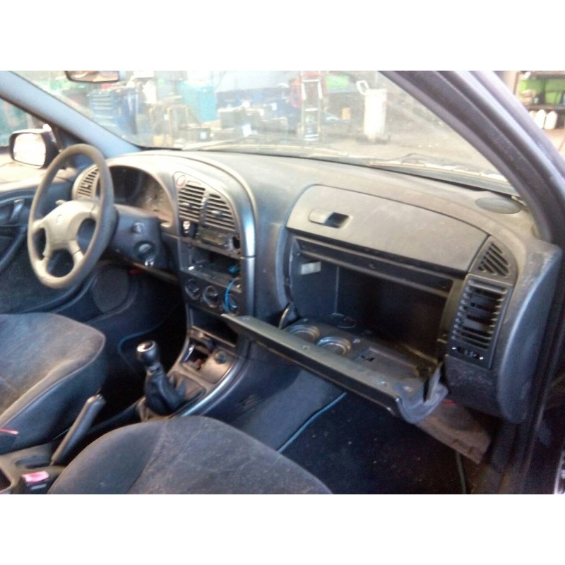 citroen xsara berlina del año 1998