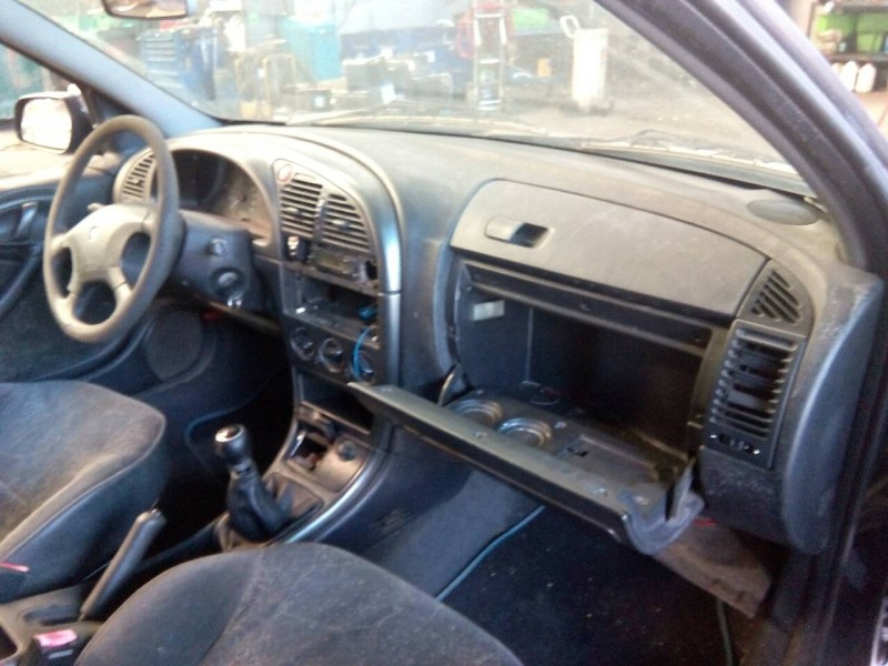 citroen xsara berlina del año 1998