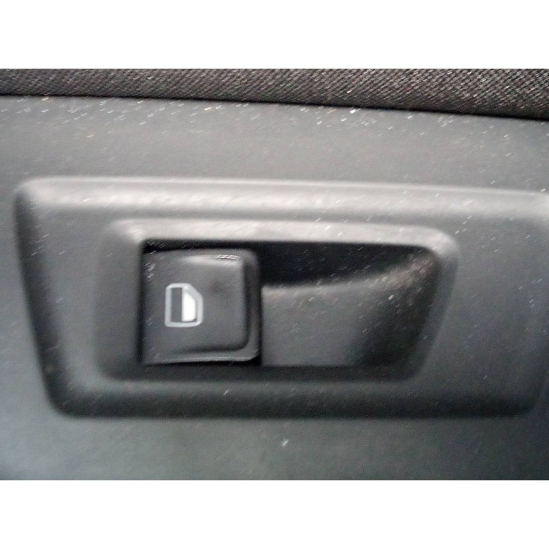 Recambio de mando elevalunas trasero izquierdo para volkswagen passat lim. (3g2) edition bmt referencia OEM IAM   