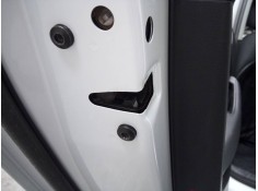 Recambio de cerradura puerta trasera izquierda para audi a3 sportback (8va) attraction referencia OEM IAM   