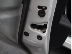 Recambio de cerradura puerta trasera izquierda para dacia duster laureate 4x2 referencia OEM IAM   