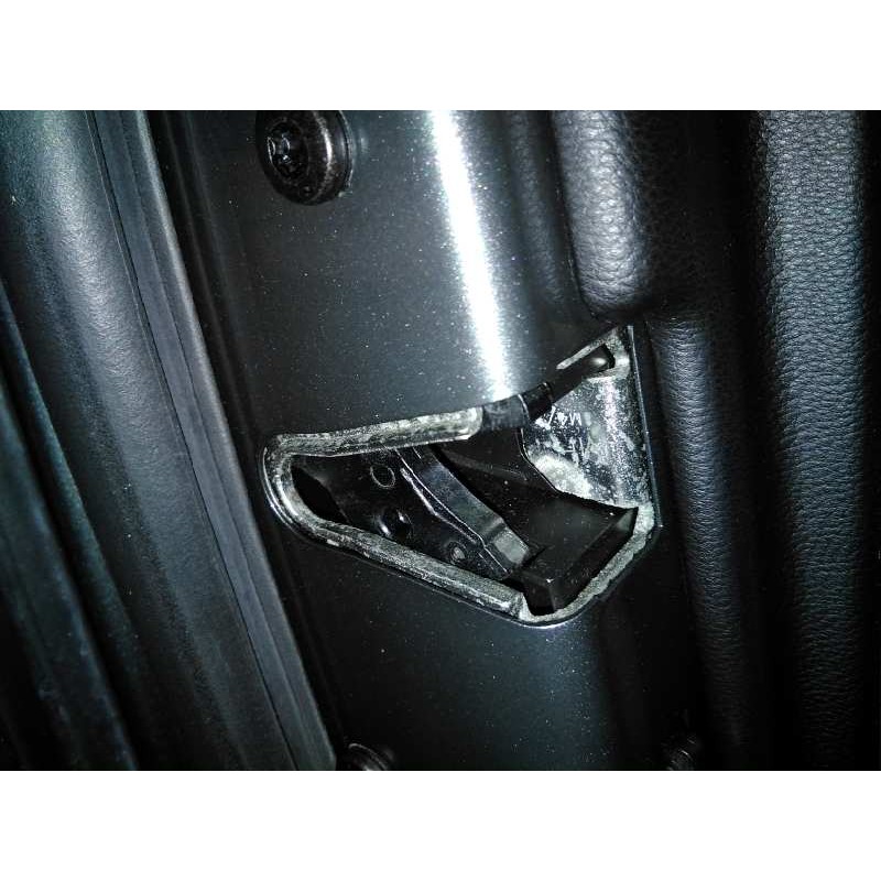 Recambio de cerradura puerta trasera izquierda para bmw serie 5 touring (e61) 530d referencia OEM IAM 51227202147  