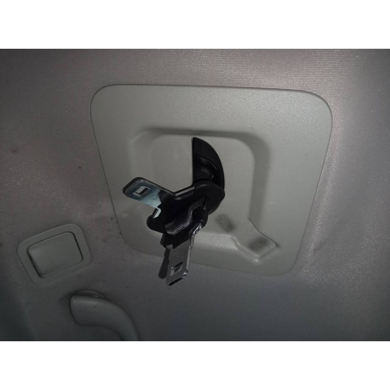 Recambio de cinturon seguridad trasero central para peugeot 5008 allure referencia OEM IAM   